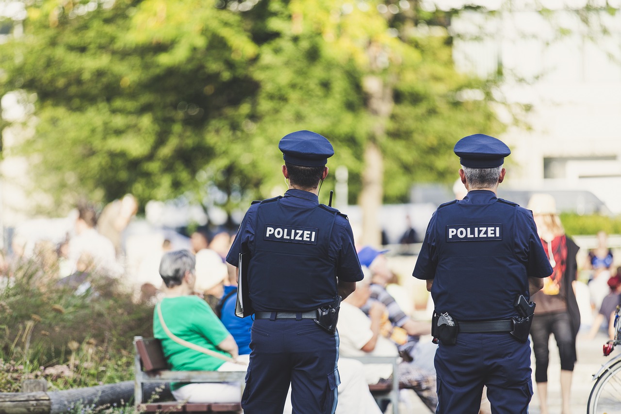 警官最新版，技术革新引领警务模式进化