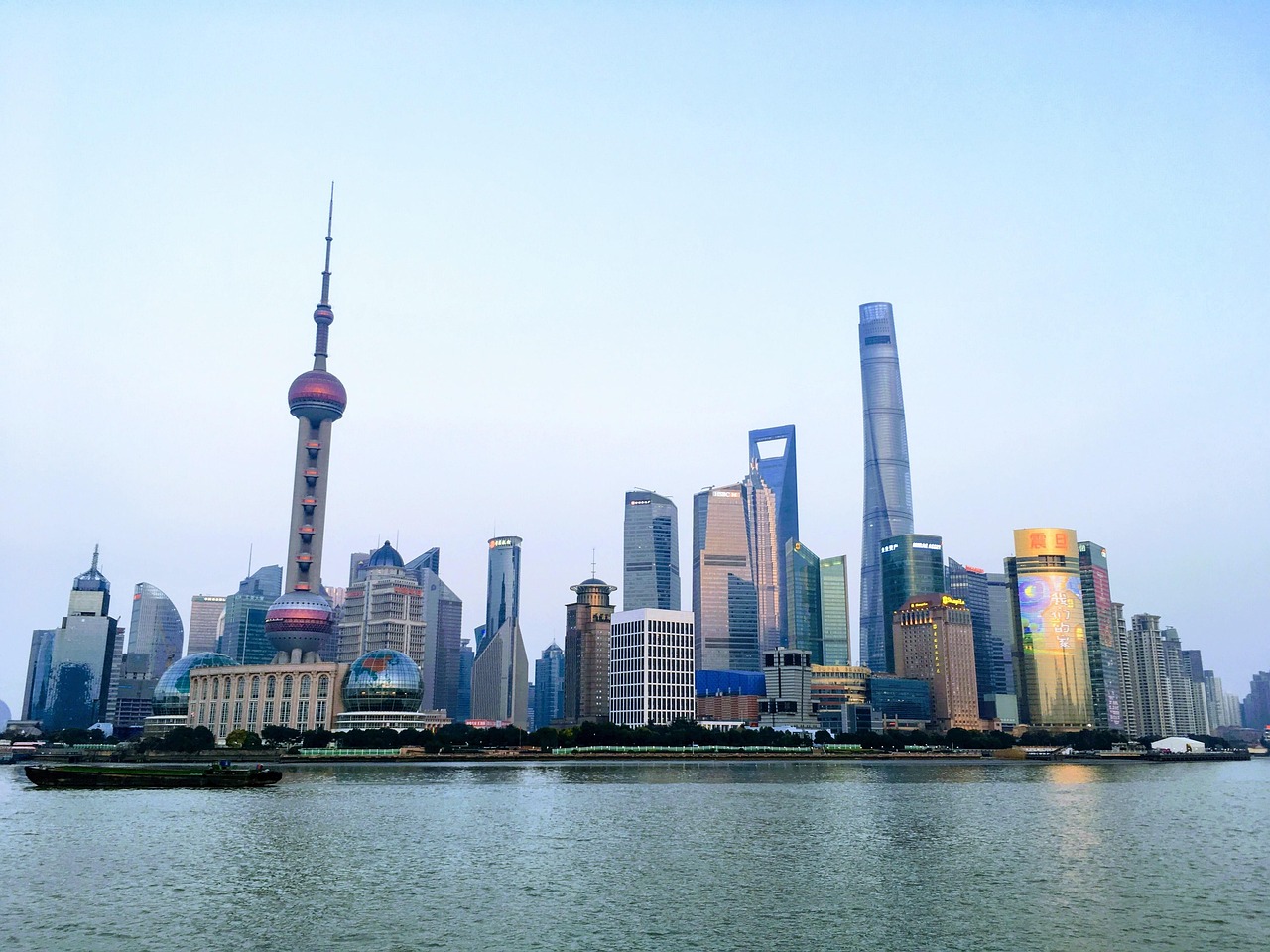 上海疫情最新防控措施，坚决筑牢疫情防控防线防线